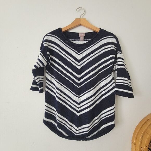 Chico's Navy Blue and White Chevron Sweater 0 S/4 - Picture 1 of 8
